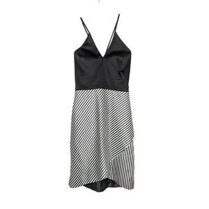 Phoebe By Kay Unger Black White Striped Mini Dress Sleeveless V-Neck Size 8 NWT